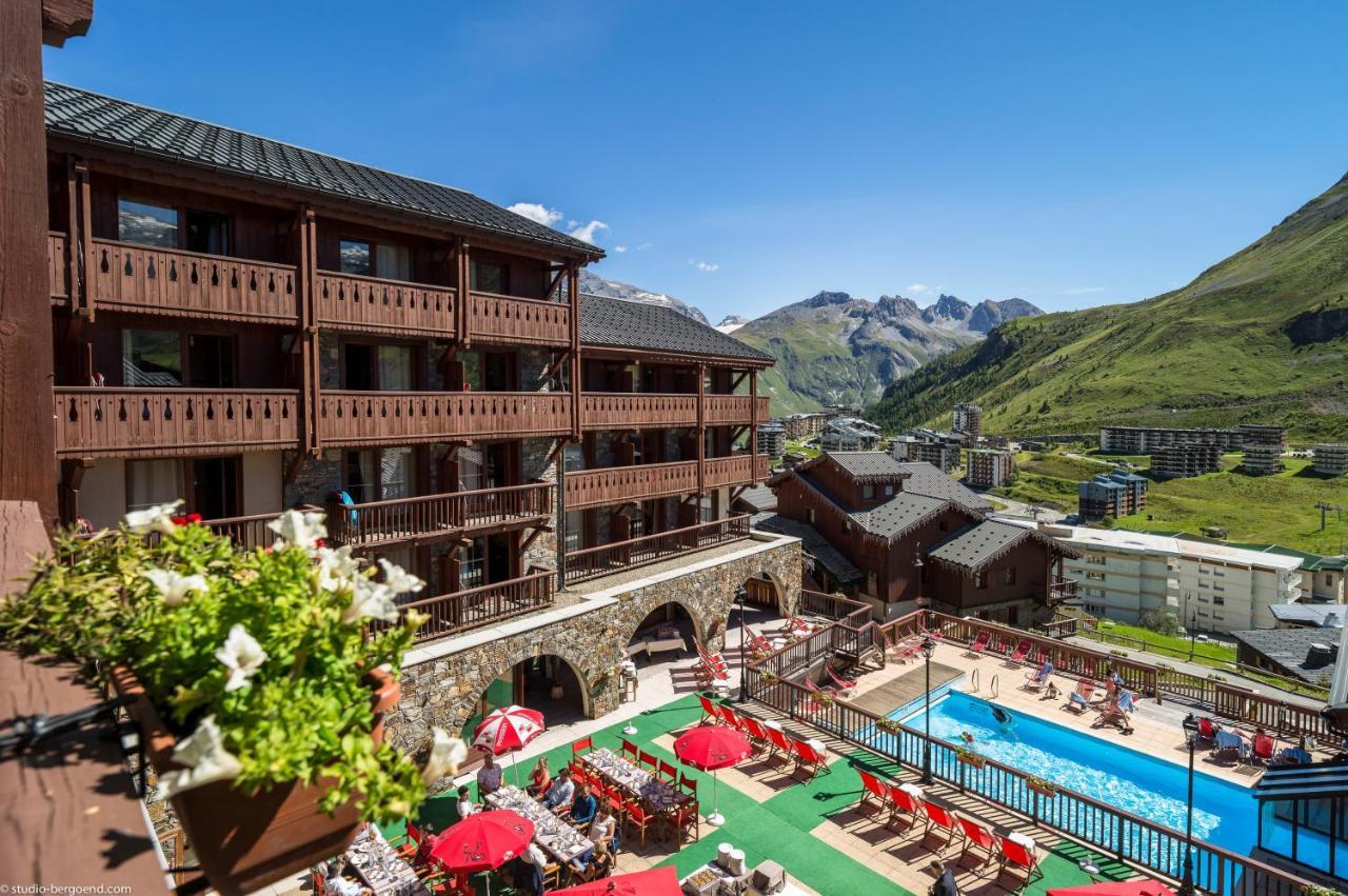 Hotel Village Montana By Les Etincelles 티뉴 외부 사진