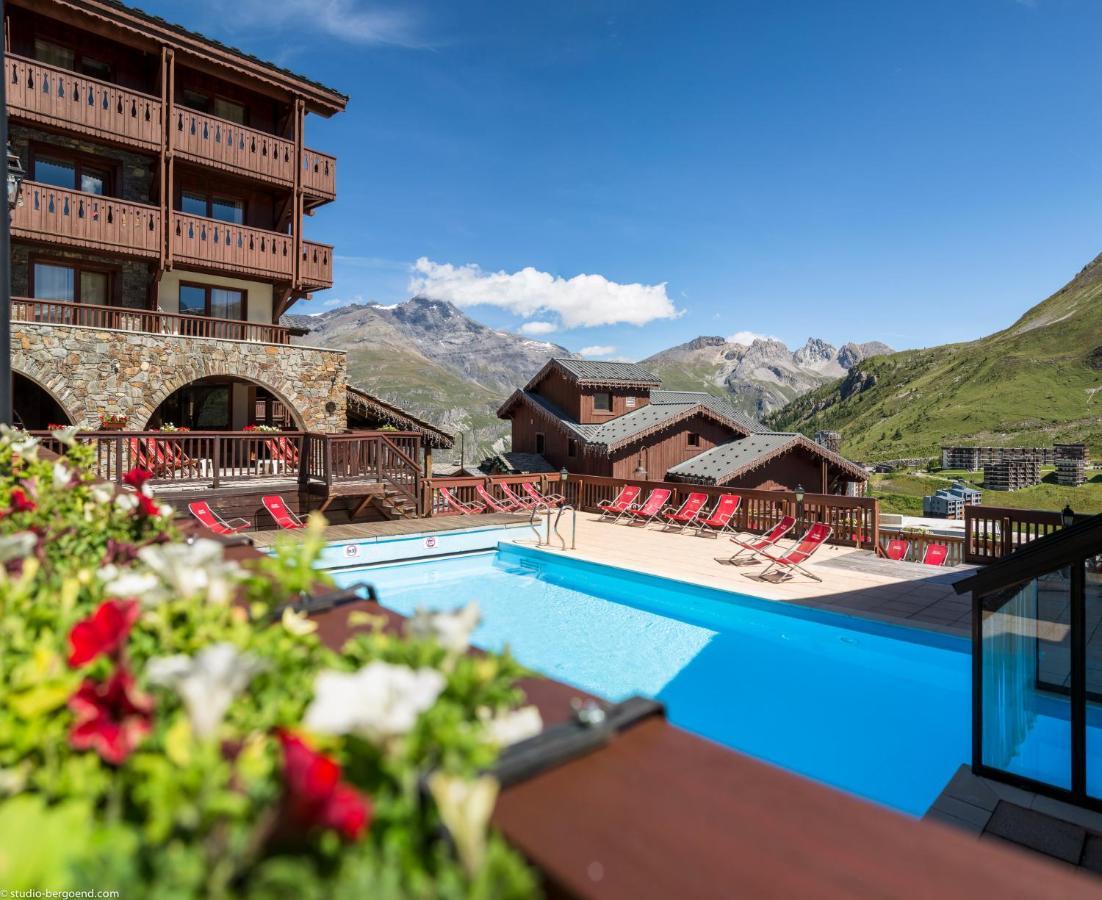 Hotel Village Montana By Les Etincelles 티뉴 외부 사진
